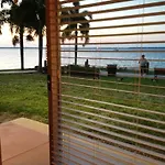 Monroe\'S On The Lake Hotel & Banquet Hall