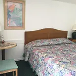 Sea Cove Motel