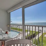 Strandview Tower 203