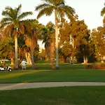 Hollywood Beach Golf Resort