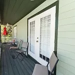 Alexander Homestead Bed And Breakfast