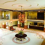 Naples Bay Resort & Marina