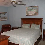 Vista Cove 1 Apartment