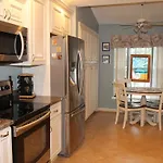 Vista Cove 1 Apartment