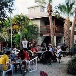 Sea Star Motel & Apartments