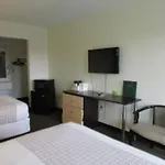 Roomba Inn & Suites At Old Town