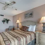 Las Brisas - Three Bedroom Condo - 504