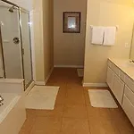 Premium Vista Universal Area Condos