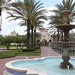 Premium Vista Universal Area Condos