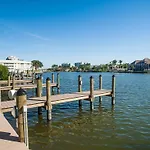 Kings Crown Apartment Naples Florida