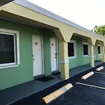 Apollo Inn - Cocoa