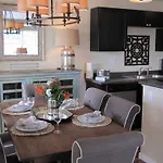 Five Wilton Flats