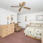 Mardi Gras Motel