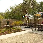 Island Time Inn