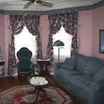 Heron Cay Lakeview Bed & Breakfast