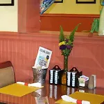 1876 Heritage Inn