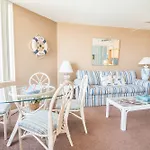 Sunbird Suites By Royal American Beach Getaways