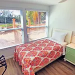 Flip Flop Cottages - Siesta Key