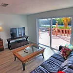 Flip Flop Cottages - Siesta Key