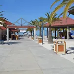 Bayside Condos 18