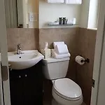 Le Cabanon Motel