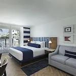 Hutchinson Shores Resort & Spa