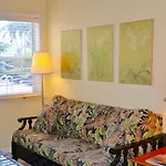 Sea Turtle Inn