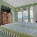 Tropical High-Rise Condo With Beachside Pool Access And Free Poolside Wifi - Unit 2004