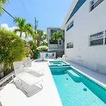 Ljs Cottages On Siesta Key By Beachside Management