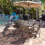 Gulf Breeze Condos