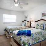 Gulf Breeze Condos