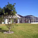 Tropical Paradise Bed & Breakfast