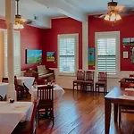 Florida House Inn