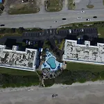Las Olas Beach Club