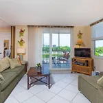 Resortquest At Bonita Beach And Tennis Club