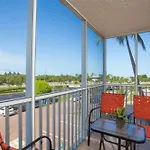 Resortquest At Bonita Beach And Tennis Club