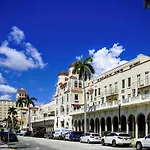Palm Beach Hotel Petite Retreat 2 Blocks To Beach!! Historic Landmark