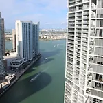 Luxury 5-Star Condo @37Th Floor In Icon Brickell 2B/2B