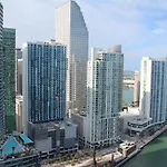 Luxury 5-Star Condo @37Th Floor In Icon Brickell 2B/2B