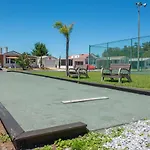 Majestic Oaks Rv Resort