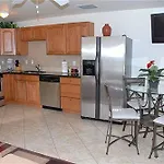 Gulf Breeze Condos