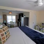 Sea View Inn