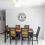 Bonita Beach 3719