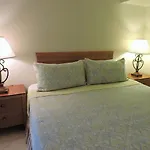 Blue Ocean Villa Four-Bedroom Condo