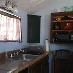 1 Beige Cozy Bungalow Or 1 White Cozy Efficiency Cottage In Titusville