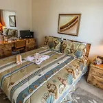 Island Winds 1223 Condo