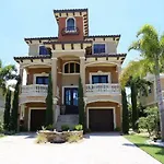 425 Palermo Circle