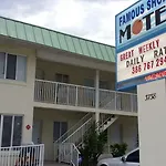 Famous Shores Motel