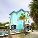 115-Sea Glass Cottage