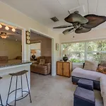 Gulf Beauty, 2 Bedrooms, Gulf Side Cottage, Sleeps 4